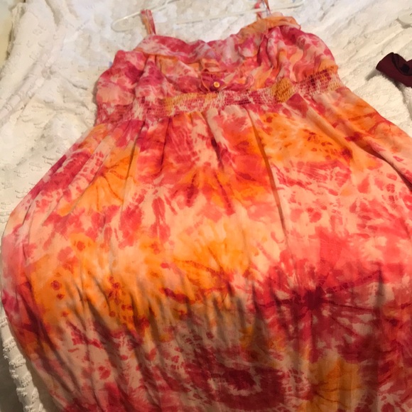 Tie dye maxi sundress. Size 16-18 - Picture 3 of 4
